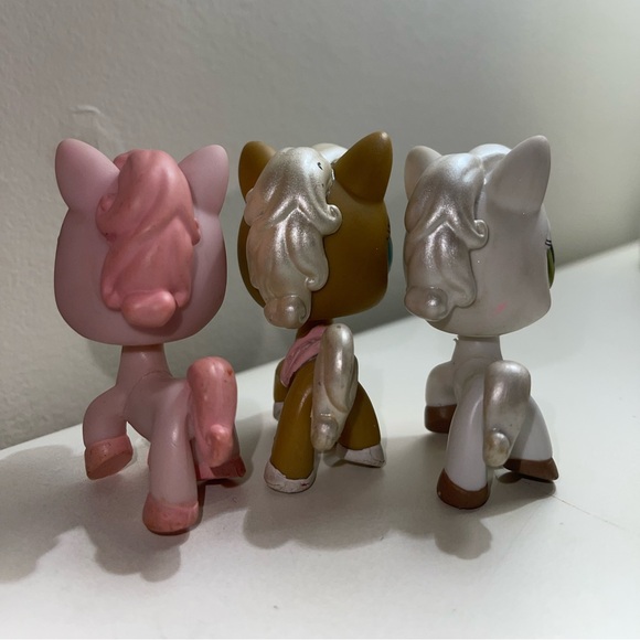 ♡ Littlest Pet Shop Horse Lot #124 #338 #592 - Picture 2 of 5